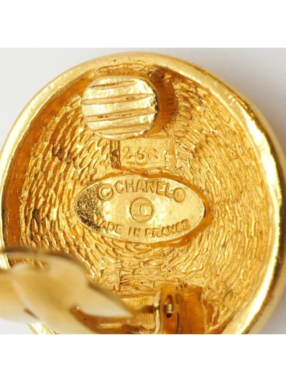 Chanel Earrings Vintage CC Logo Quilted Round